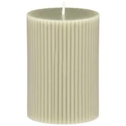 B&M Wild Eucalyptus Scented Candle -B&M Home Sales Store 395410 wild eucalyptus candle 2